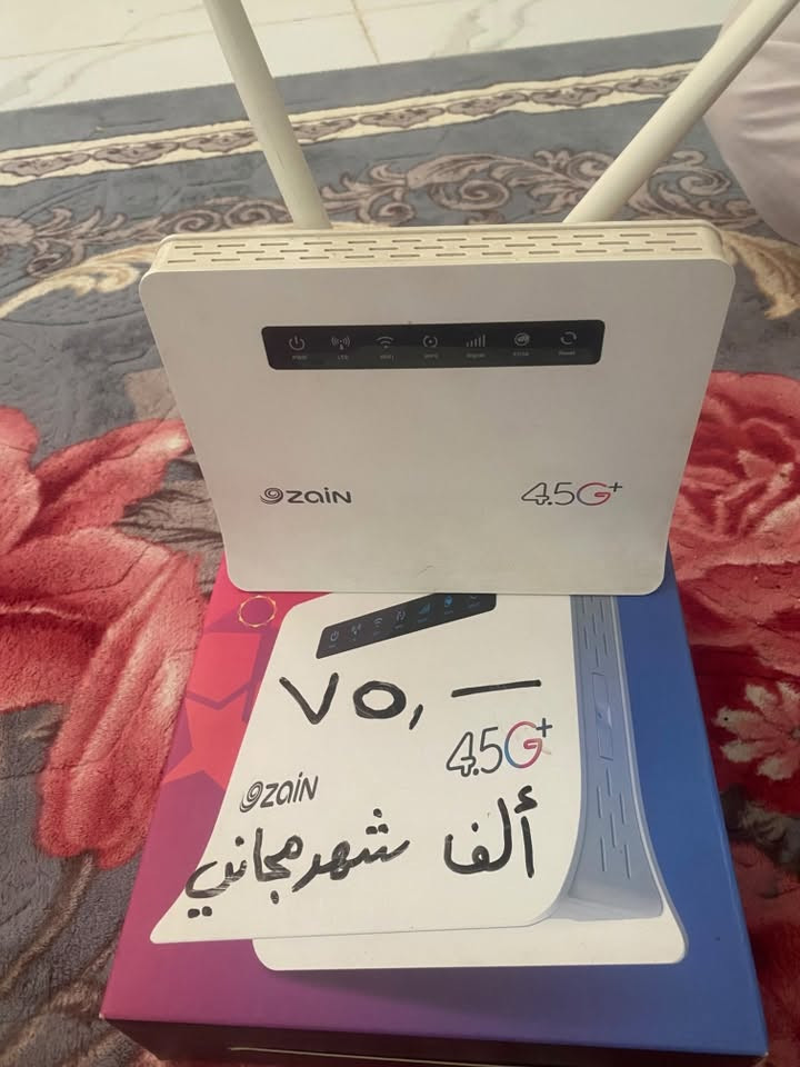 للبيع رواترات حديثه
راوتر اثير مع كامل ملحقاته شغال شرط 
وراوتر ضوئي الحديث شغال شرط
واربع صوابين اثير على الشرط 

لتواصل على الرقم بيع مستعجل 
***********
