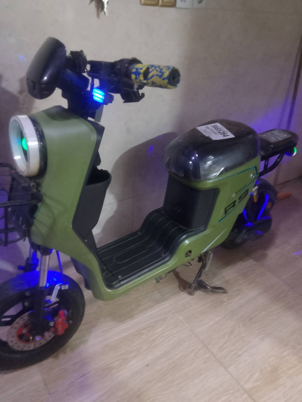 ماطور شحن ار 9 السعر 350 الوان نبي يونس ***********
