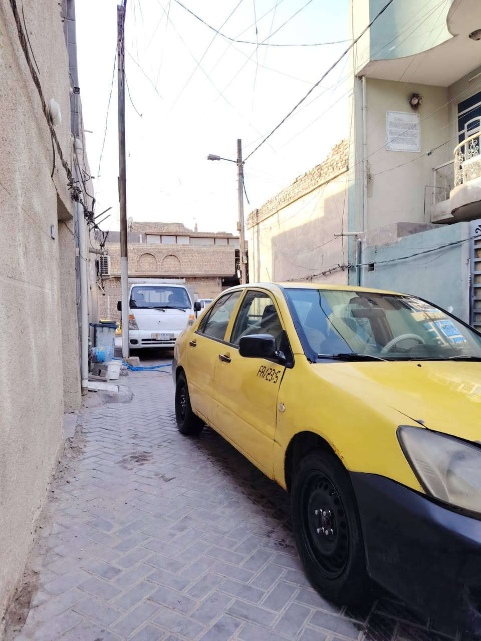 لانسر تكسي • ٢٠١٠ • مكينة ٢٠٠٠