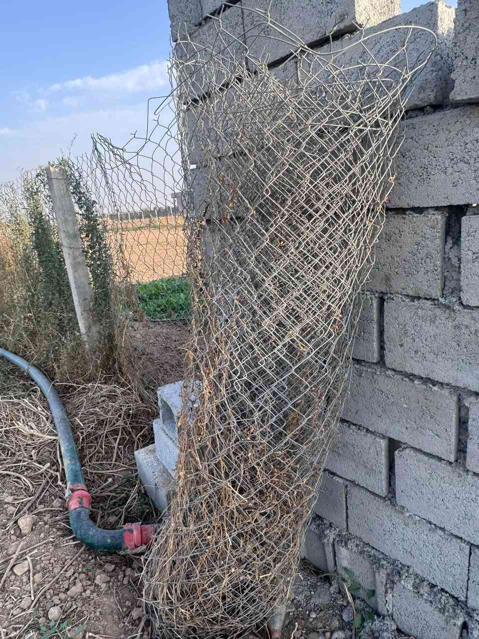سياج سيم بي ارسي • ارتفاع ١٫٨٠م • طول ١٣٠م