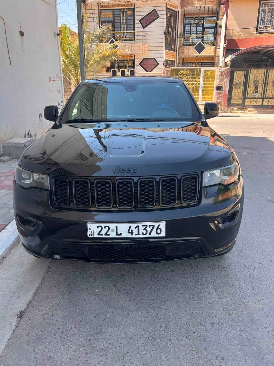 السلام عليكم 
جيب شيروكي فول مواصفات موديل 17
دوسات مرئي كهربائي تدفئه كشنات وستيرن 
تبريد فلول تخم تايو حداديه جديد 
منظومه لايت زنون
ماشيه 80الف 
مبدل مكينه مال 14صار ايام مرغوبه مدون بانزين محسن
تشغيل عن بعد رادرات 
فتحه صندوق كهربائي دمام 
السياره مفوله موصفات فول 
بيه ربع من الجاملع والبنيد 
للبيع او مرواوس بلانكدروز
او بناهو او بجارجر حسب القناعه 
السياره رقم اربيل صاعده هزه وسنويه جديده بسمي 
عنواني كربلاء حي الصمود 
***********
