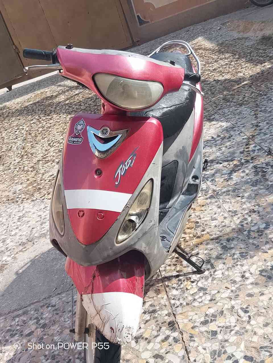 سلام عليكم دراجه ماكس منغولي للبيع فول مواصفات نضافه 90 شغاله سلف وهندر سعره كلش مناسب 
الاستفسار على هذا الرقم ***********

نص مكتوب في الصور:
- Shot on POWER P55