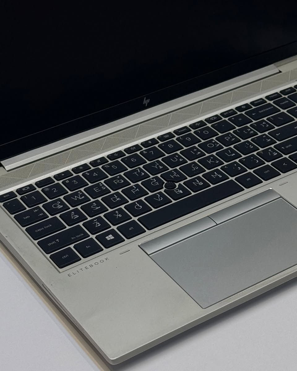 إتش بي إيليت بوك 850 G7 • i7-10610U • شاشة 15.6 لمسية