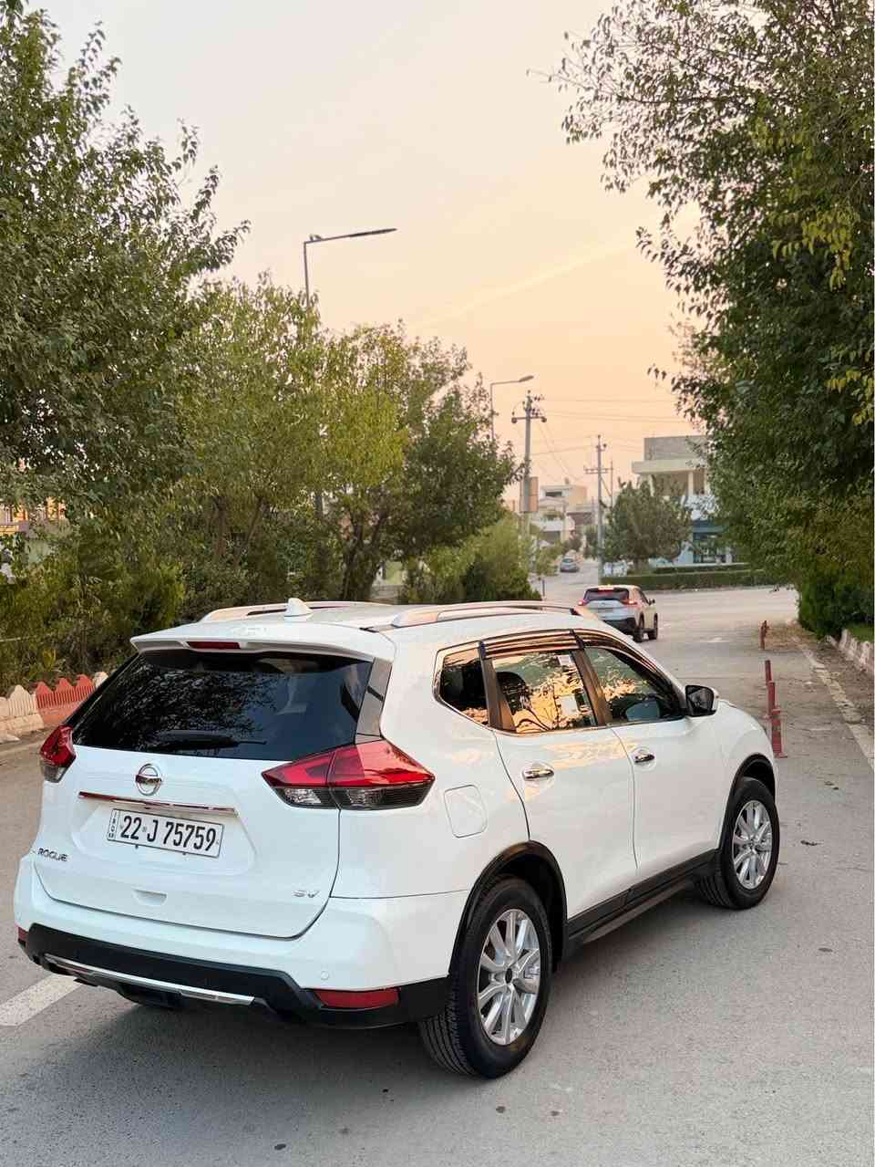 نيسان روگ • ٢٠٢٠ • فول SV