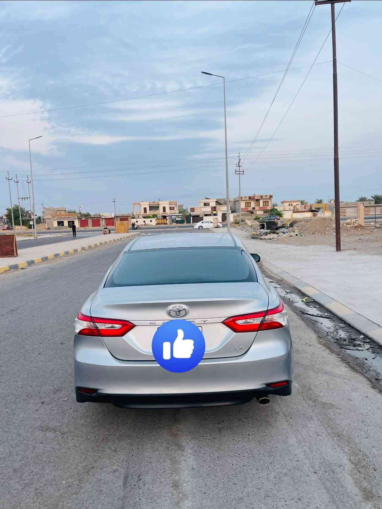 كامري LE • بدون ضرر • ماشيه ١٣٠٠٠٠ميل