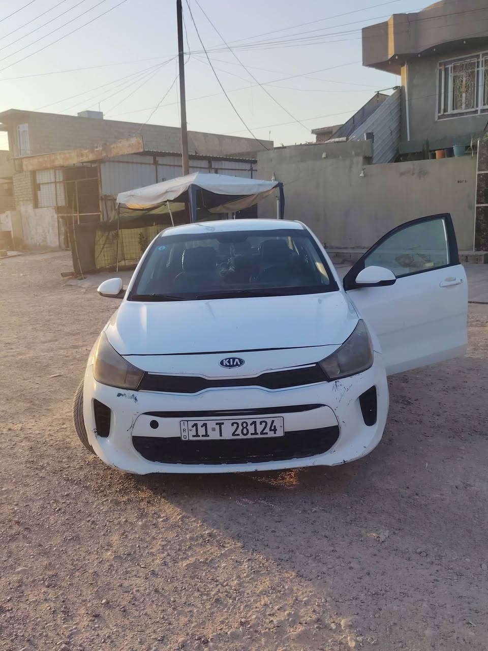 سلام عليكم كيا ريو 2019 سيارة نضيفة وحلوة ومرتبة محرك 1800 السعر 105بيها مجال  رقمها بغداد مكاني صلاح الدين سامرة السونار موجود أتصل وتدلل***********
