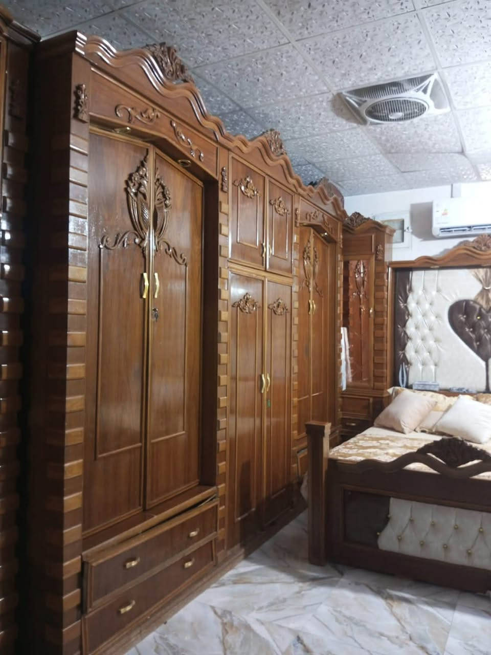 ستعمال قليل صاج خارج اوداخل تفصال عنوان بغداد***********
