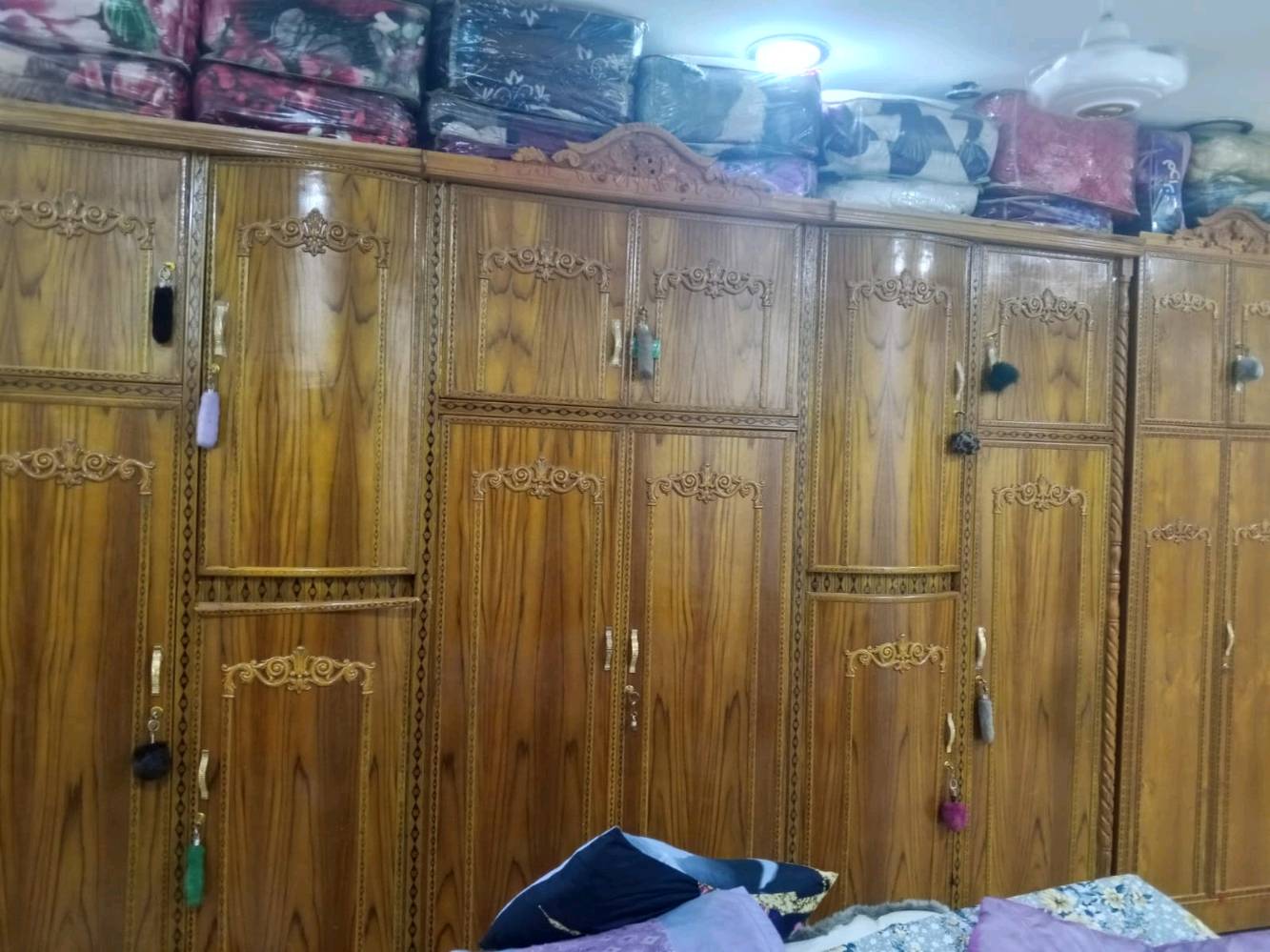     السلام عليكم  غرفة نوم عراقيه نضيفه ام المسرح
السعر 750 الف
العنوان بغداد حي التراث