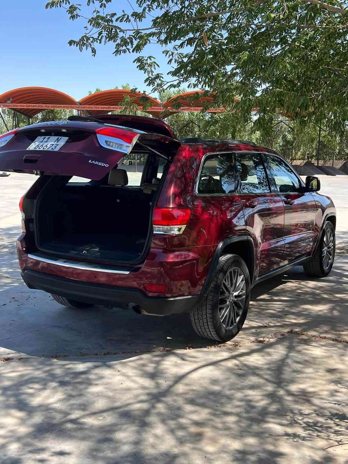 السلام عليكم جيب jeep 2016
2016 فول عدا الفتحه 1/1 
كلين تايتل ❓ كفاله عامه من كلشي كير مكينه السياره كلها 
السياره بسمي تحويل ثاني يوم ما ماشيه السياره شي قليل السياره مصروف عليها   
***********
رقم بغداد 
مكان السياره ديالى بعقوبه 
السعر :220 وبيها مجال
