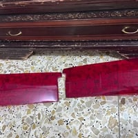غطاء بك لايت • كسر واضح يمين • اليسرة سليمة