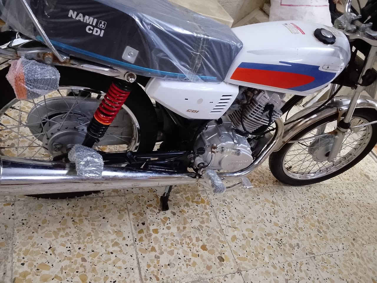 سلام وعليكم درجه سيجي نامه مديل21 طالع22 رقم وسنويه نكليزي نتهاء سنويه2030 درجه كفاله محرك مامفتوه كهربيات جاهزه تحويل مباشر السعر مليون700 وبيه مجال الشراي العنوان زبير تصال*********** وتساب موجود وبل خدمه
