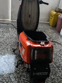 دراجه شحن • نضيفه • بطاريات