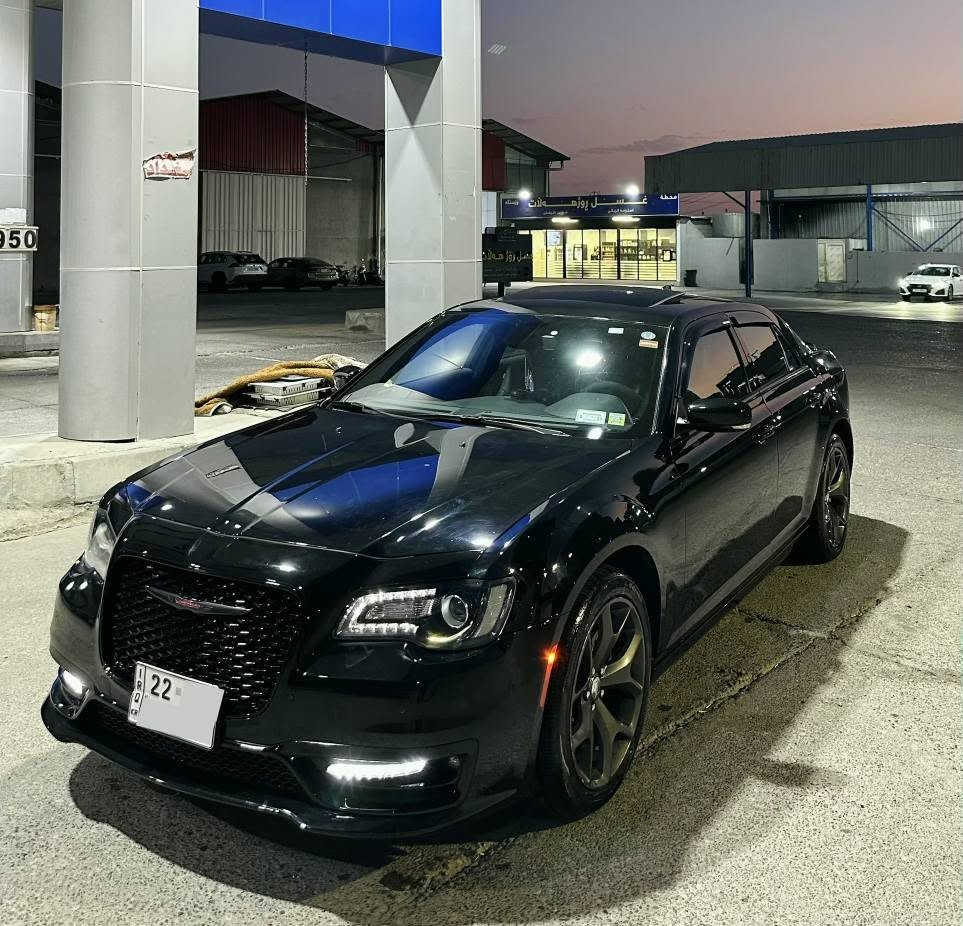 Chrysler 300 S 2022 Black 3.6L V6
اوباما كرايسلر

المواصفات فول الفول ما عدا رادار امامي

الضرر صبغ دعاميه وتعديل بارد للجاملغات الخلفيه واضح بلصور
بدون ايرباك بدون دواخل
السياره نظيفه كلش 

گير ومكينه بشرط 
ماشيه 88 الف كيلو متر  

مكان السيارة اربيل
السيارة بأسمي ورقم اربيل 
السعر 293 ورقه
 
رقمي
***********
*********** أربيل, العراق

