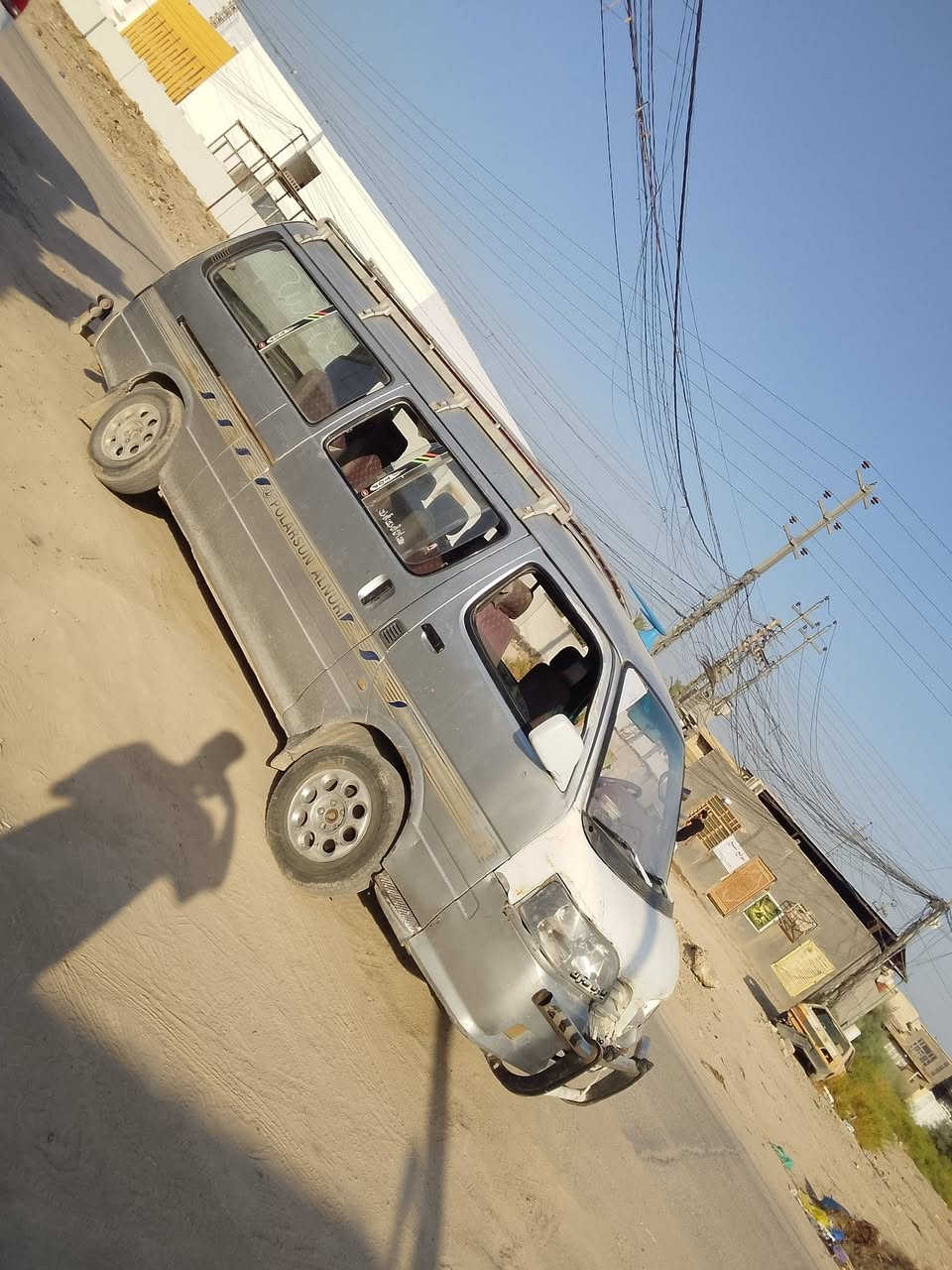 السلام عليكم فوتون للبيع موديل ٩ رقم انكليزي بغداد ثاني يوم تحويل سياره حلوه السعر ٤٠ وبيه مجال مراوس حسب القناعه  مكان كربلاء ***********
