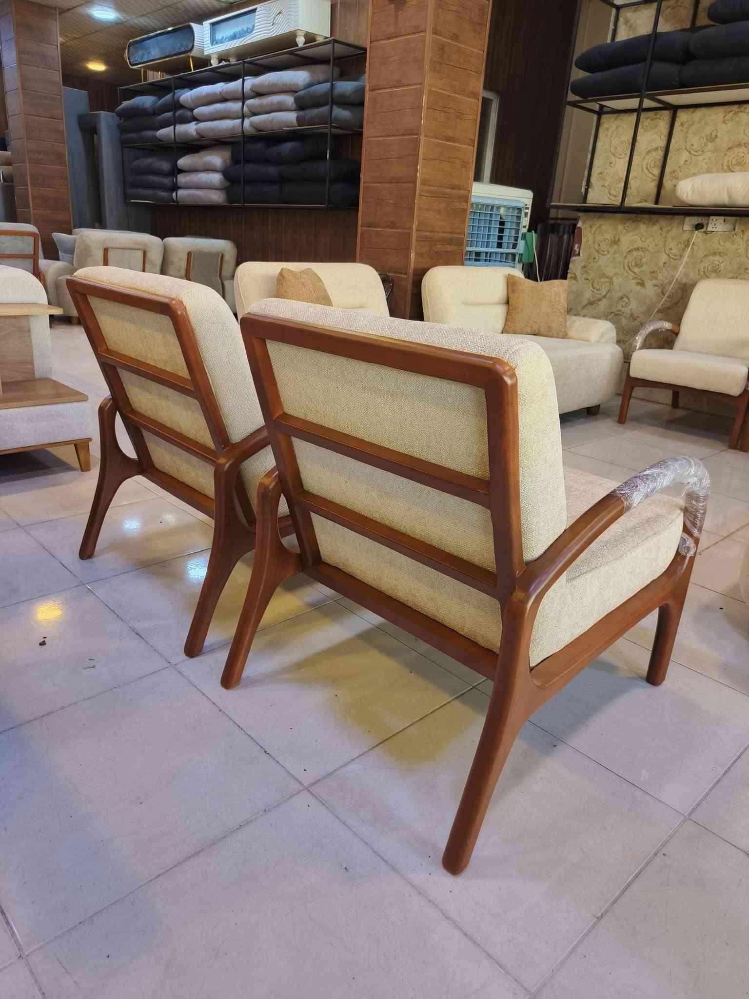 موبليات لا ماسو 🛋️
يتوفر توصيل 🚚 الى جميع محافظات العراق
للحجز الفوري راسلنا واتساب☎️***********
***********  
📍العنوان اربيل سايدين المنارة مقابل سوق اللنكة الجديد مقابل عمارة F
⏰ يومياً من 10 صباحاً لـ 11 ليلاً ‎
