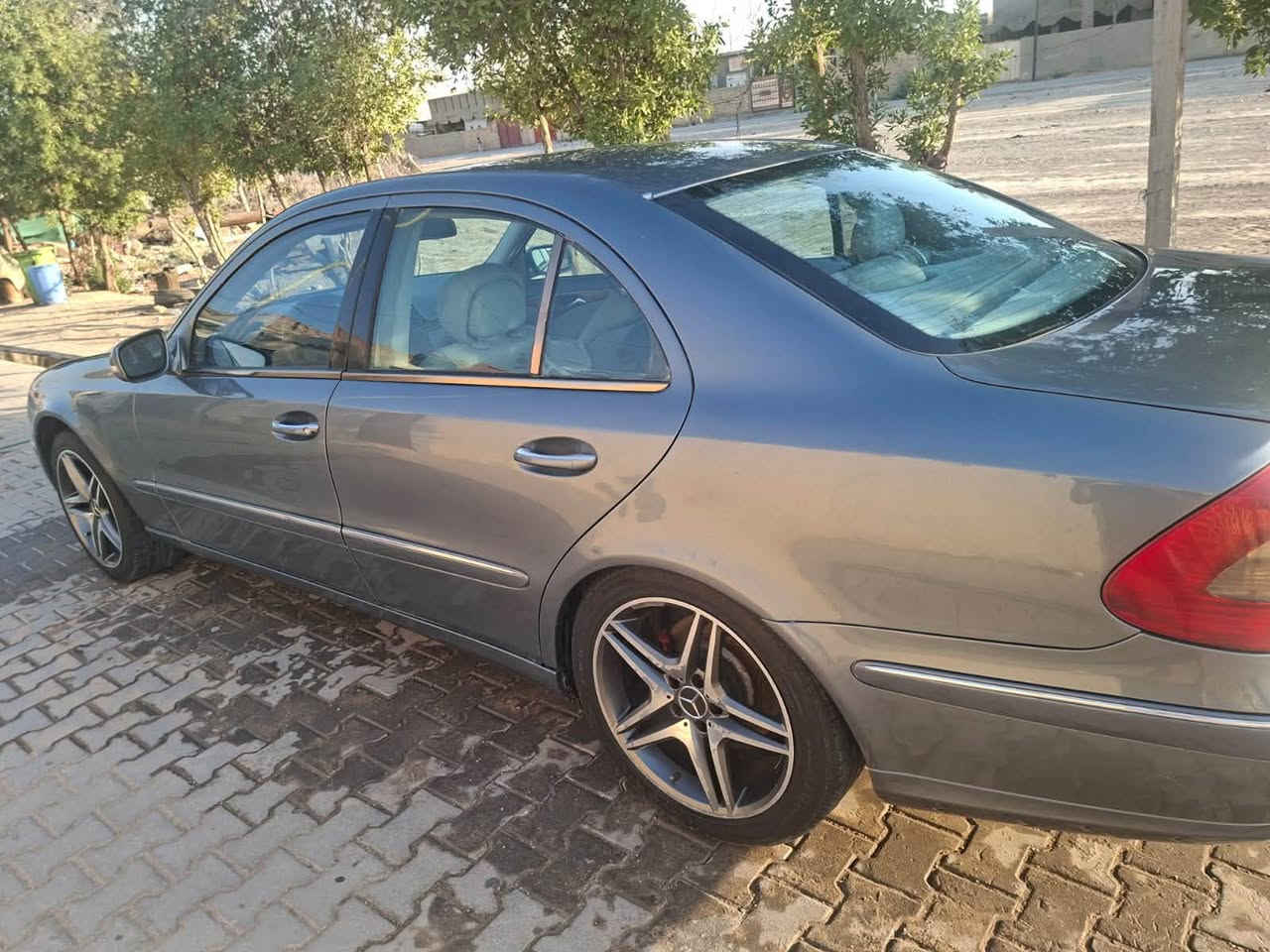 سلام عليكم للبيع مارسيدس اي كلاس
2002

جاهزه كير مكينه حداديه كوله بشرط 

مكينه 320

كهربائيات كله شرط. 

فول موصفات 

داخل جلد بيجي كهربائي

فتحه سقف شغاله 

تخم تاير ويل نجمه رياضي

السياره شرط برغي معوزه  

رقم اربيل بسمي تحويل او وكاله 

كفاله من الضربه ماعده دحجه بالهلال وحته ممصلحه عايفه 

السعر 108 وبيه مجال حك الجيه 

العنوان الديوانيه البدير 

***********
