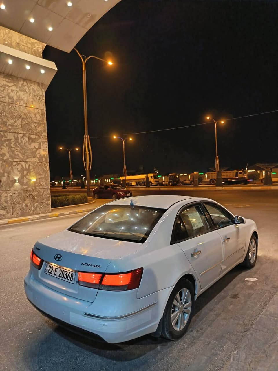 السلام عليكم سوناته2009  خليجي رقم اربيل الجديد تحويل شرط مكينه
2400دووش جديده لا تبخير ولا تنقيص كيرها نضيف  تبريد شغال ثلج صدر خلفي امامي جديد  سياره بيها صبغ حزام كما موضح يالسونار بدون دواخل  تخم تاير جواها غرفتهاا نضيفه السعر ٩٥ بيها مجال للشراي مكاني الفلوجه حي العسكري ***********
