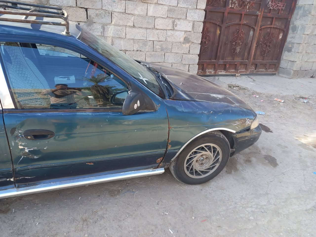 السلام عليكم 
سيفيا للبيع موديل 95 رقم ديالى دولي بسمي السنوية 2030 كير محرك صدر خلفي امامي جديد بيها تلكيطات خياس الهلالات فقط
مكان ديالى الغالبية  ***********
سعر ١٨
