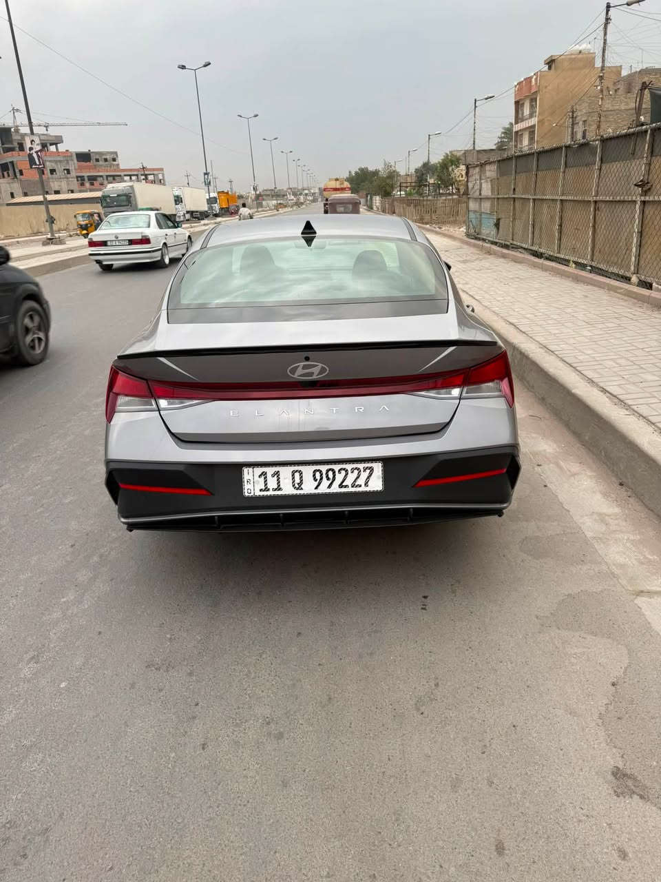 هونداي النترا مديل ٢٥ وارد أمريكي 
مرقم بغداد بسمي 
مواصفات سيارة فول عدا الفتحة والجلد 
محرك ٢٠٠٠ دوش 
ماشية ٣٠٠٠ زيرو سيارة 
بدون ايرباك سيارة 
حادث السيارة باب وجاملغ تبديل 
بدون دواخل
صور الحادث والتصليح والسونار 
بل منشور 
مكان سيارة بغداد 
***********
