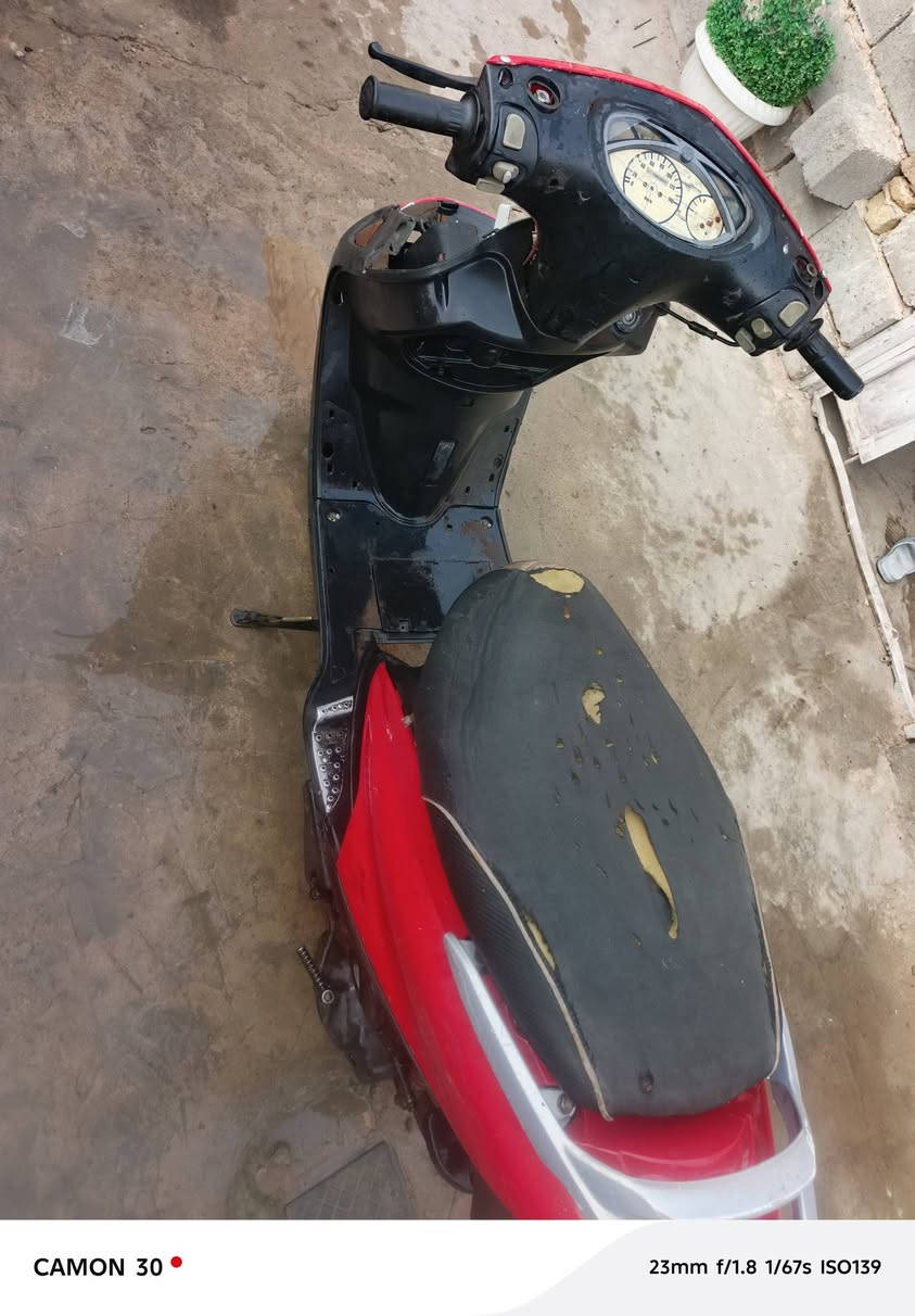 سلام عليكم دراجه ماكس 140 جاهزه شغاله البيع سعر 200 عنوان نجف كوفه محرك جديد ***********

نص مكتوب في الصور:
- CAMON 30
- 23mm f/1.8 1/67s ISO151
- CAMON 30 • 23mm f/1.8 1/67s ISO139
- CAMON 30 23mm f/1.8 1/67s ISO107
- CAMON 30 23mm f/1.8 1/67s ISO100
- CAMON 30 • 23mm f/1.8 1/67s ISO135
