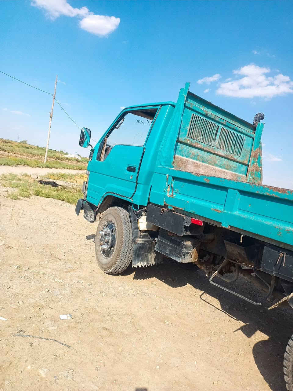 كنتر تيوته قلاب للبيع محرك كير أكسل مكفول شاصي بيه تصليح اسعر ٧٠ أبيه مجال ***********
