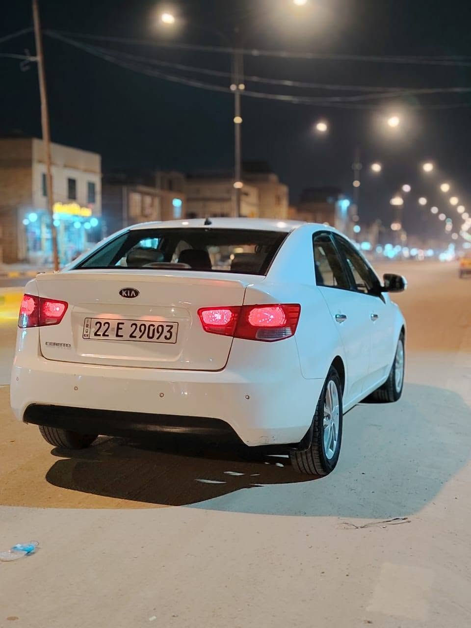 سلام عليكم ورحمة الله سيراتو للبيع موديل ٢٠١٢ رقم أربيل الجديد سنويه جديد تريد وكاله تريد تحويل حاضر تخم تاير جديد جاهزه من كلشي مكينه تبريد جاهزه السعر ١١٢ وبيها مجال بسيط للاستفسار الاتصال على الرقم *********** مكان السياره ديوانيه
