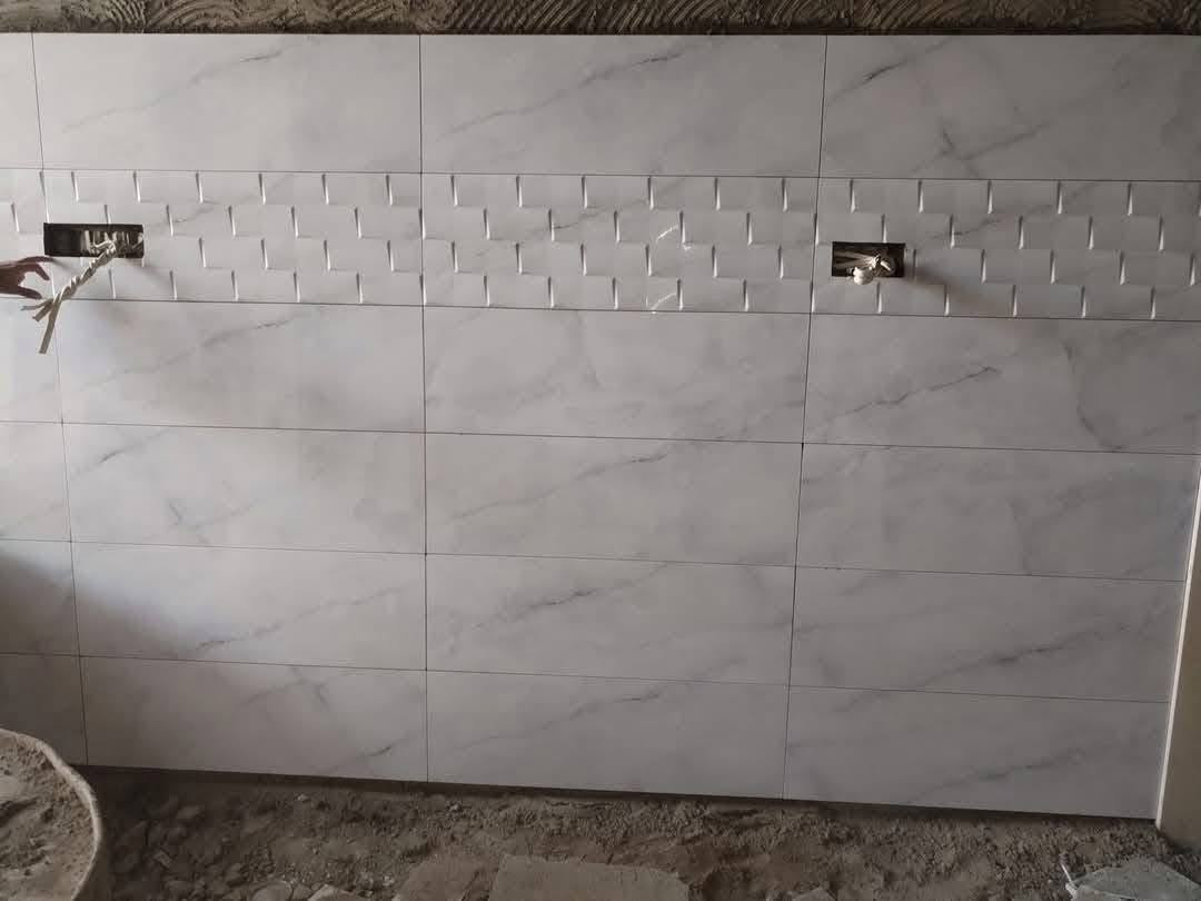 السلام عليكم عملنا جدار وارضي استلام مهندس شرط 
سيراميك بكامل الانواع 
بورسلين بكامل الانواع 
كوبنات مرمر + حلان 
بايات درج بكامل الانواع 
الواح بورسلين 120×60 ✓ 
ديكورات بلازما 
حجر قرض 

#نعمل_بنظام_القسط_والنقد ✓
#داخل_الموصل_فقط✓
*********** واتساب
*********** واتساب

نص مكتوب في الصور:
- AI HONOR 9X TRIPLE CAMERA
- Shot on realme 8