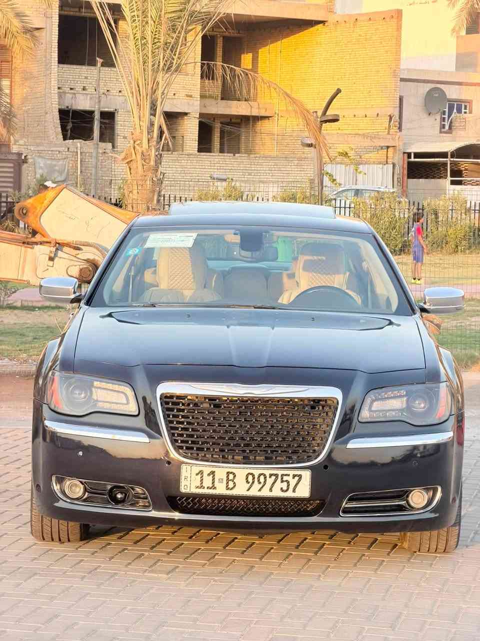 السلام عليكم اوبامة مديل 2012 خليجي كفالة عامة بيهة شوية بارد بين لباب ولجاملغ موصفات ليسارة 
بصمة بنورامة داخل عسلي ويل 20 تويل مكين 5700
رقم بغداد بسمي تحويل مباشر مكاني 
بغداد البلديا وهاذ رقمي ***********
