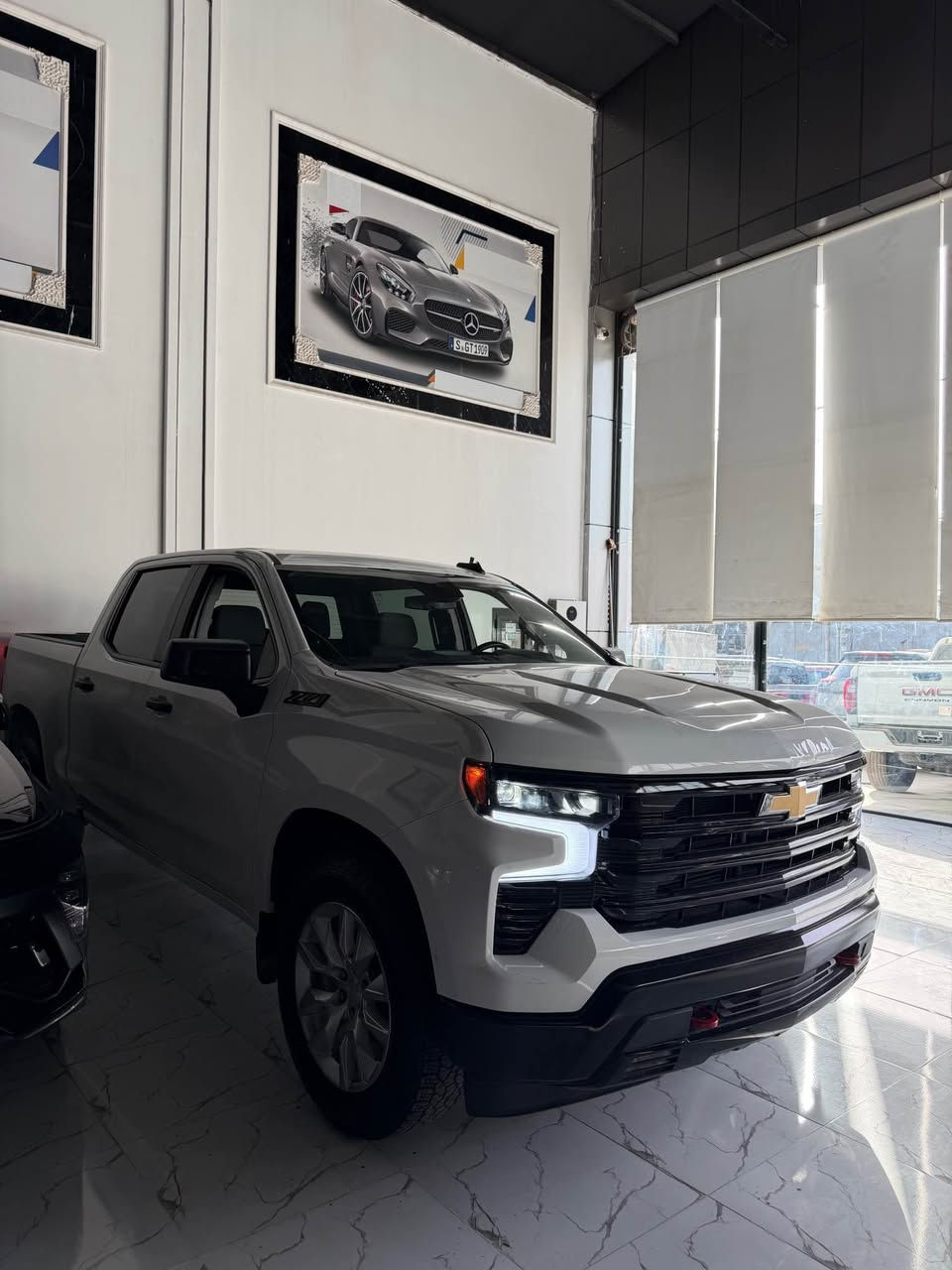 Chevrolet silverado
2024
سيارة شرط بدون مصرف
سياره بجم كبس
بدون ايرباكات شرط
حادث:باب بدي ربع صبغ و جملغ خلفي شبر صبغ
سعر:258$
رقم تلفون و وتساب؛*********** أربيل, العراق
