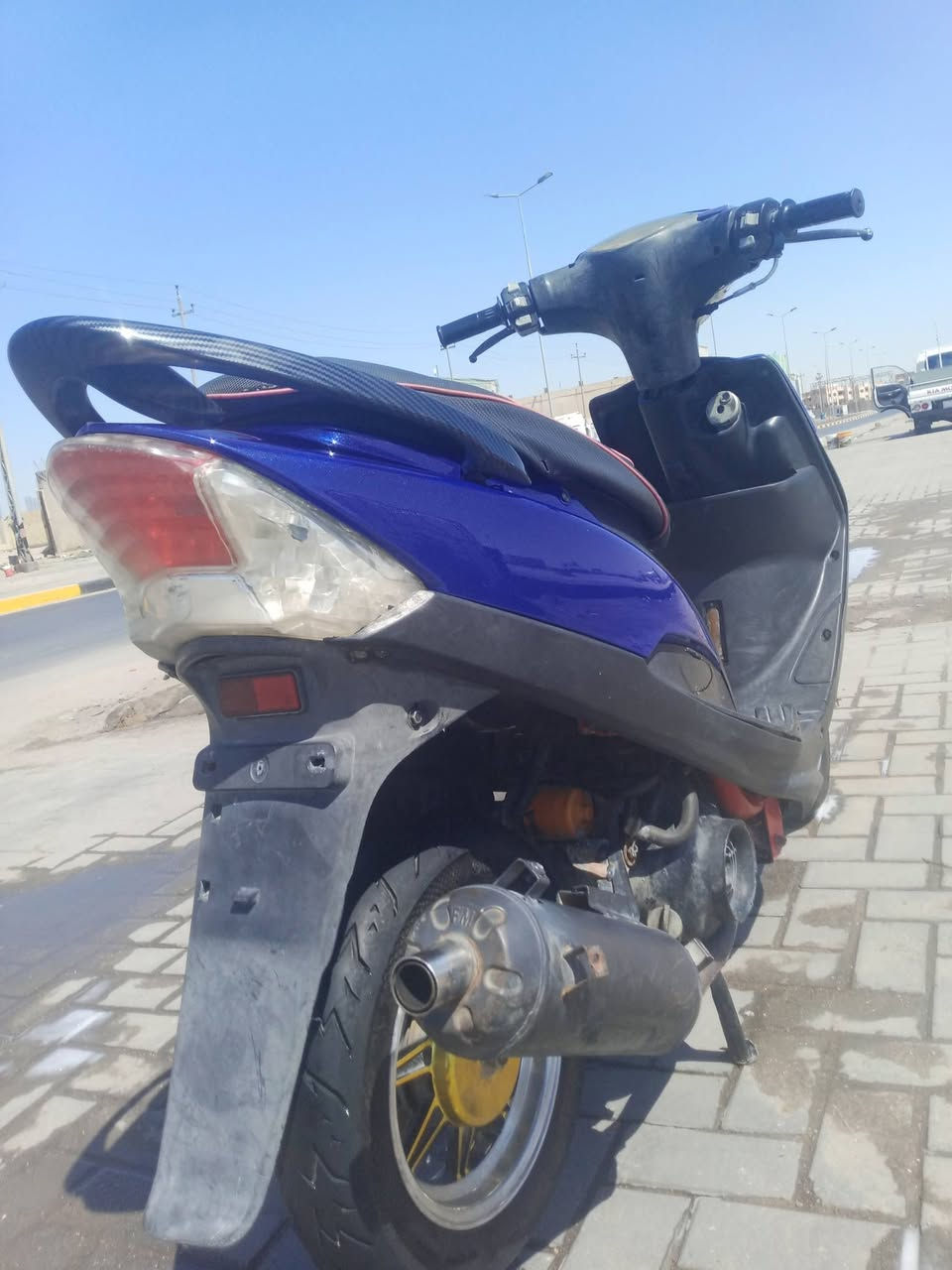 ماكس عدله120
دراجه نضيفه مثل ما موضح بلصور الكفرات الاصليه موجوده  بوشه55
 مفتوحه بس تبويش لاتجفيت ولا شي
كهربائياتها كامله تعال وشغل الدراجه جاهزه كلشي مايحتاجلها
ويلات جدد
كزوز رياضي mp
رايدها ب600
راسلني او اتصل عل هاذ الرقم
***********
