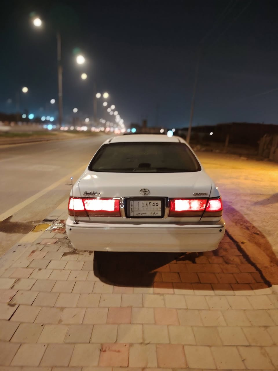ملكه • مكينة ديفور • نجف