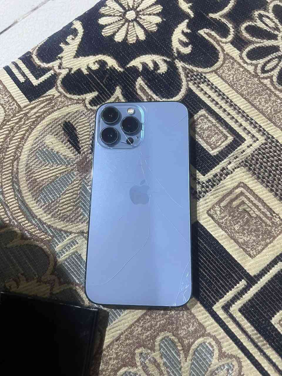 آيفون ١٣ برو ماكس • شاشة اصلية • بطارية ٧٦٪