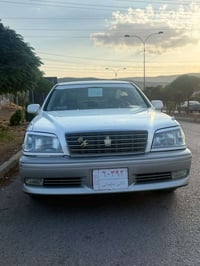 مليكة ٢٠٠ • محرك D4 • قفل مركزي