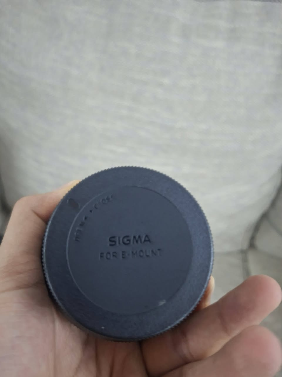 عدسة سيجما 24-70 مم
السعر 780 دولارًا أمريكيًا

 Lense sigma 24 70 mm 
Price 780$ 

***********
Whatsapp
