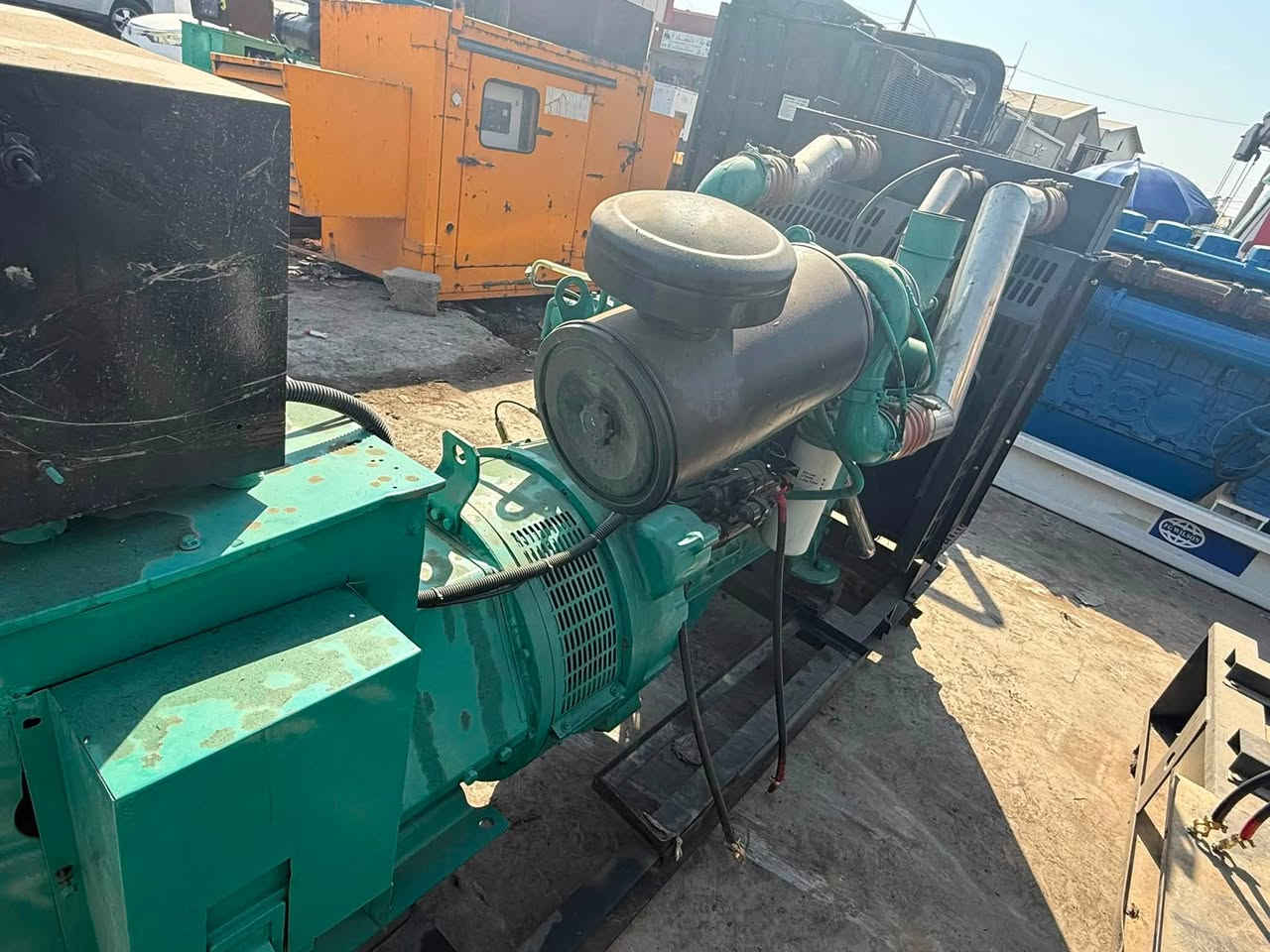 السلام عليكم
كمنز 114  12 ولف 
200kva 
كولر هواء 
السعر 6500$ وبيها مجال 
ساعات العمل قليل جدا 
نظام اوتو حمايه فول اوتماتيك
وضع بلاد شركة  
أربيل صناعه جنوبيه 
نظام اوتو حمايه فول اوتماتيك
وضع بلاد شركة  
🚚يوجد توصيل الى جميع المحافظات وبضمان🚚
🚚كياندن هةية بو هةموو شاركان بةكرينتى🚚
 للاستفسار:
 ابو علي 
***********
***********
***********
