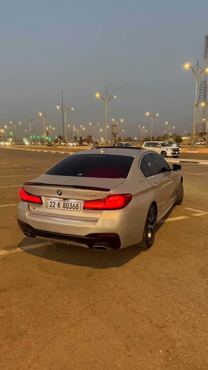 بي إم دبليو 530i • ٢٠٢١ • رقم اربيل