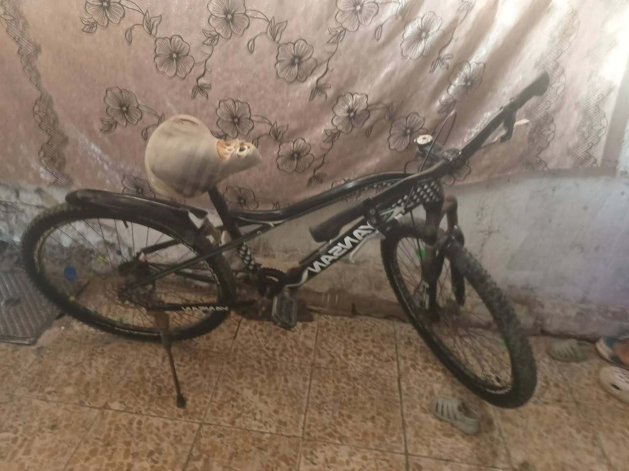 بايسكل جبلي للبيع نضيف كلش ما بيه بسعر75وبي مجال للشراي بايسكل نضيف دامك مثل ما جاي تشوف رقم الهاتف *********** العنوان بغداد مدينة الصدر قطاع 50
