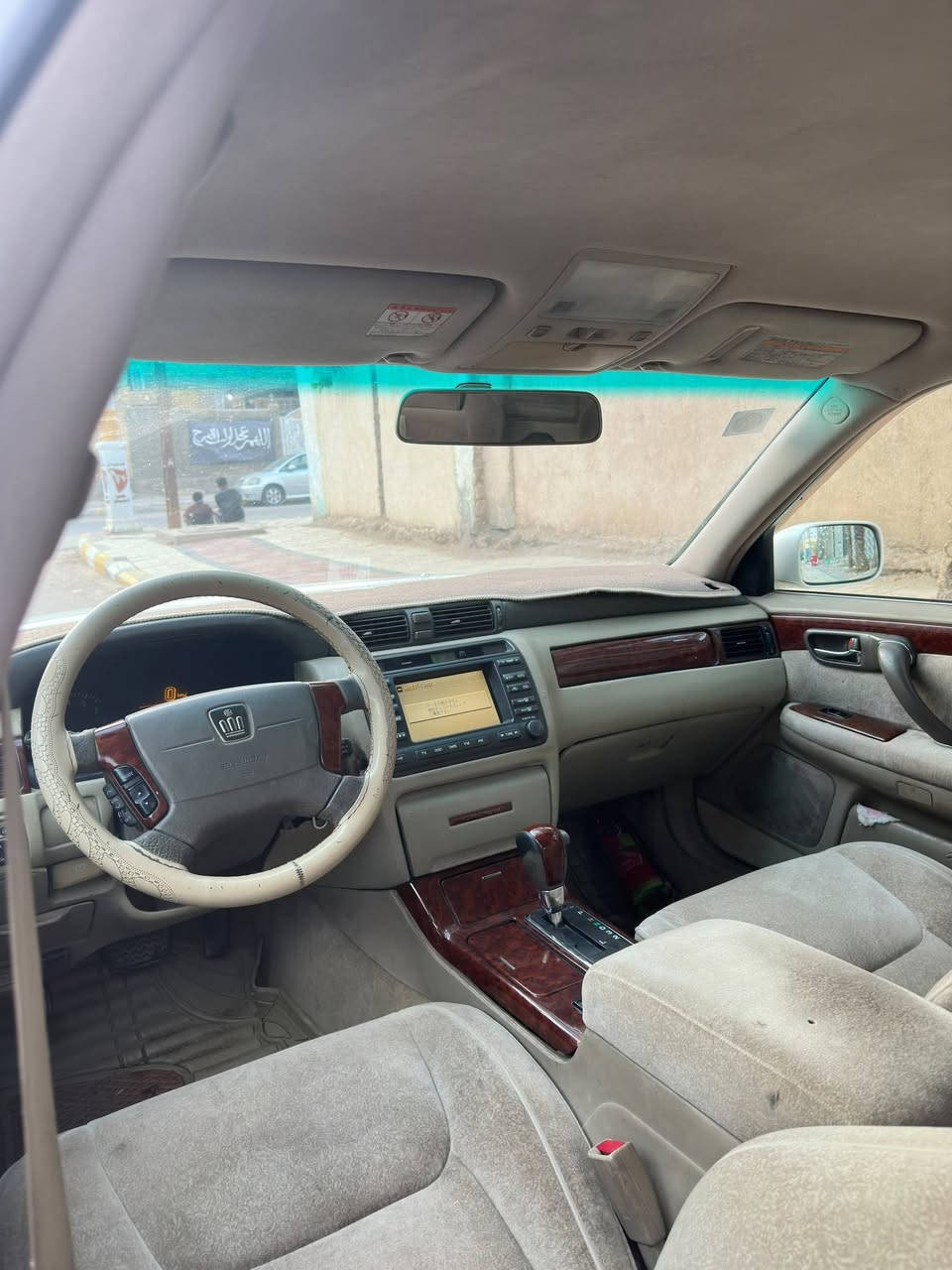 السلام عليكم 

🔹 سيارة ملكة 2003
🔹 كرستال أصل
🔹 اربع دگم فول بطن عدة الفتحة
🔹 مكينة vvt-i 
🔹 تحوير نجف
🔹 اصولية %100 تحويل ثاني يوم رقم دولي 
🔹 مكفولة من الكصة ونقل جثة 
🔹 علماً السيارة بيهة منظومة غاز 60 لتر 

🔹 السعر 120 والشراي يتدلل

واتساب ***********
