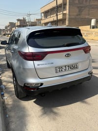 سبورتج  موديل 2021  نص فول  رادار  كامره دواره  شاشه كبيره  تحكمات جهت...