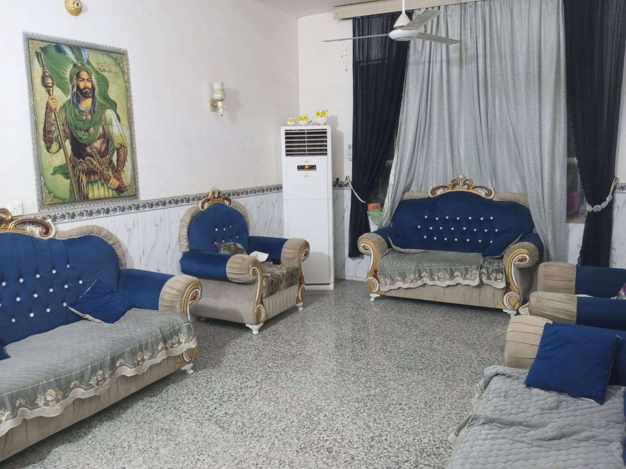 منزل للبيع طهمازية شارع مدرسة الهدف مساحه 220 طابيقن 
باقي التفاصيل خاص 
***********
