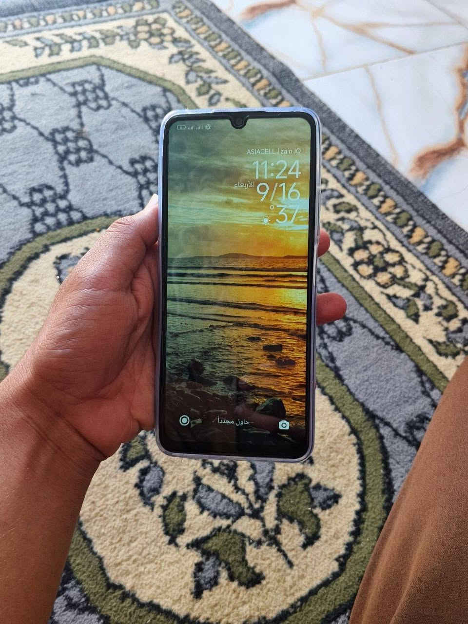 سلام عليكم جهاز للبيع جديد ثاني مره ينشحن Redmi ذاكرته 256 العشوائيه 16 جهاز ما بي شخص جديد كامل شاحنته وياه *********** يقبل مراوس سعر 230  بي مجال
