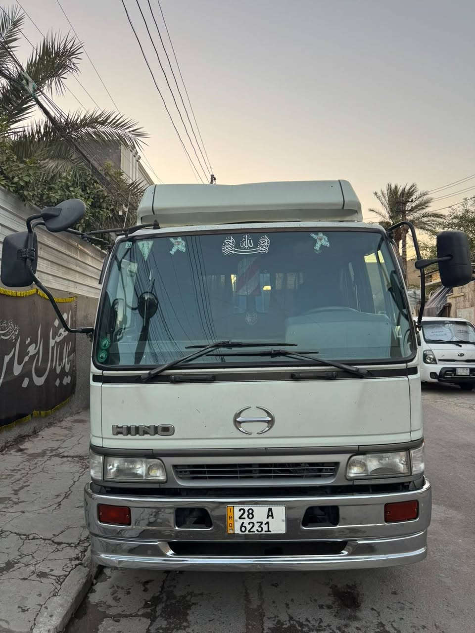هينو انكر موديل 98 أصل مدوار ثاني يوم سياره جديده كاركو3 عدل 8 برغي   جاهزه من كلشي راقم الهاتف 
***********
