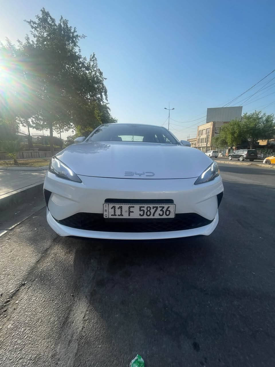السلام عليكم للبيع سيل 5 2025
بيها تكحيل  ورصعة بالباب سيارة جديدة وجاهزة الارضية مدوشمة جلد دوشمة حماية للكشنات  شاشة معربة ومنزل برامج غراضها كاملة رقم بغداد باسمي مكاني بغداد السعر 20.250 وبيها مجال ***********
