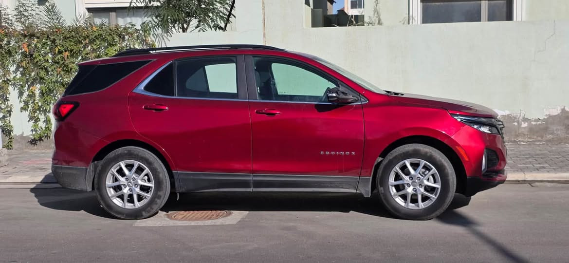 السيارة: Chevrolet Equinox
* الموديل: 2024
* الفئة: FWD LT
* المحرك: 1.5 لتر تيربو، 4 سلندر
* الوقود: بنزين
* الدفع: أمامي
* اللون: أحمر
* الممشى المسجل: 17,149 ميل (حوالي 37,600 كم)
* ⁠كاميرات 360
* ⁠سقف بانوراما 
* حادث تبديل دعاميه⁠ اماميه 
* ⁠رقم اربيل تريد تحويل تريد وكالة
***********
⁠ التواصل  واتساب
السعر 165 ورقه
