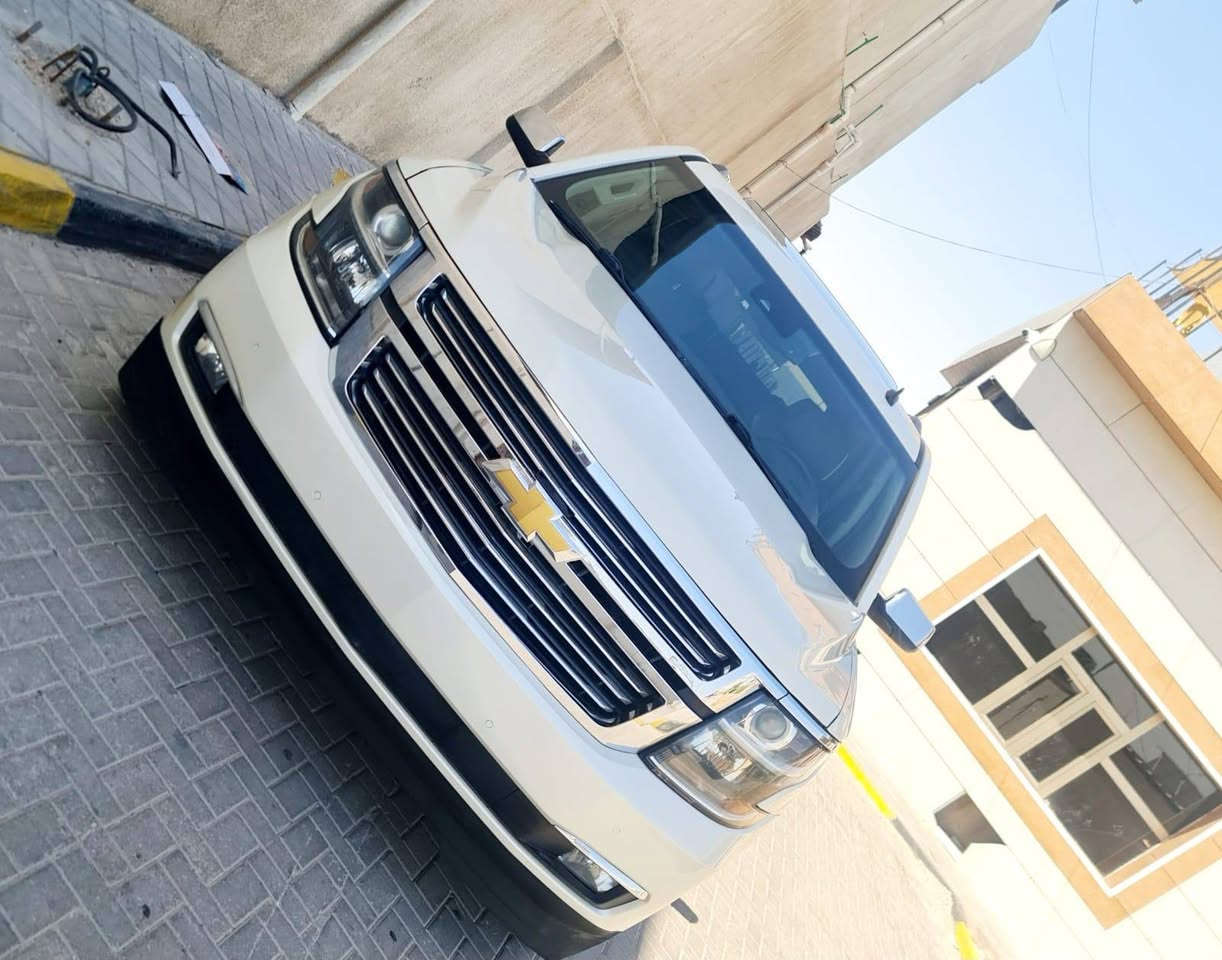 تاهو LTZ موديل 2015  فول مواصفات السياره بدون حادث فقط بيها رشات صبغ جماليه من امريكا غير مكفوله من الصبغ  مكينه 5300 كير + - السياره بصمه + بصمه 4 ابواب حساسات خلفي + امامي كشنات ملكي كل الكشنات كهربائيه خزن كشن ميموري رادار تحديد مسار + رادار جانبي اشاره بالمري ستيرن كهربائي شاشه عرض دلعه شفط وهواي مواصفات بيها بعد  تسجيل جديد السياره حتى مصقطلهاودافع الكمرك مالها باقي على استلام السنويه السعر 275 وبيها مجال بصيط حق الجيه مكان السياره بصره للاستفسار الاتصال بالرقم *********** اخوان السياره ابيع كوم حديد فقط اكفل الرسميات
