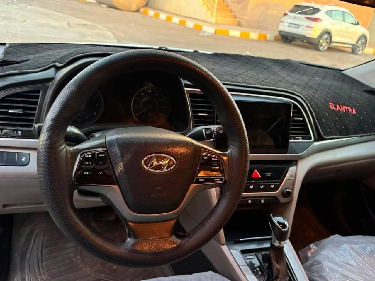 سلام عليكم شلونكم عيني اقرا المنشور عدل وشوف السونار واقتنع وذا عجبتك خابرني  هونداي النترا 17 امريكي للبيع رقم اربيل بسم شركة لون صدفي كير AT ومكينه 2000 دوش  وتبريد ثلج مكفولات تخم تاير جديد حداديه جديده شاشه  وكامره السياره فقط بنيد مبدل والباقي ليبل واحد العنوان النجف الاشرف 
السعر 90 ما متواجد عل فيس اتصل *********** 🌹🥀
