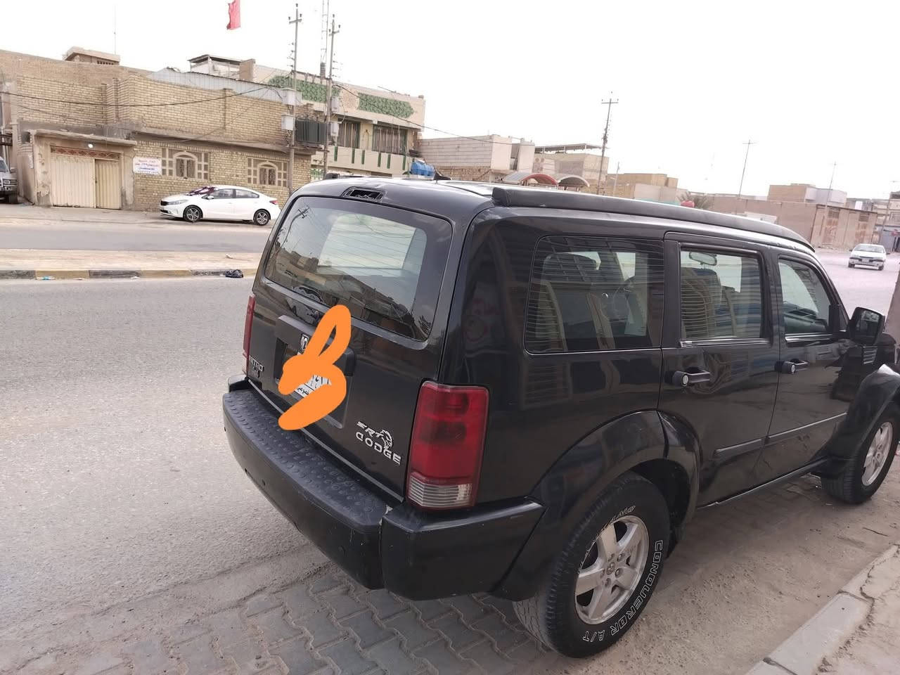 السلام عليكم
دوج نترو 2007 للبيع
سياره سونار وهزه بيها
ع فحص افحص بنفسك 
السيارة(بسمي) مشروع وطني
رقم بغداد سنوية لل2026 
تحويل ثاني يوم 
اي قطعه تبديل ما بيها 
كير ومكينه وصدرخير من الله
حداديته جديدة 
تخم تاير جديد 
 وشرط اتراي للبصرة  
سياره جاهزه
مابيه اي نواقص 
كهربائياته كله شغالة  
السيارة مان جناي
السعر 70 ورقه وبيها مجال للطيبين 
مكان سياره نجف 
***********
