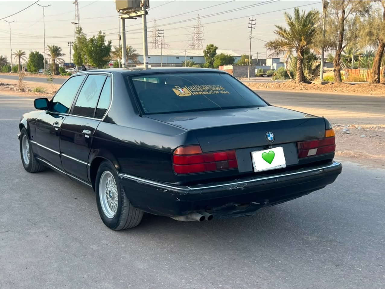 اسلام عليكم
للبيع BMW موديل 1992

حجم 730

سياره نضيفه بمعنى الكلمه 

حداديه جديده 

  تخم تاير تبريد ثلج ❄️

كهربائيات كلها شغاله 

شاشه لمس سنتر لوك اربع بيبان 

منظومه غاز بانزين جديده 

سياره مال جناي خير من الله 

السعر 32$ وبيها مجال 

المكان بابل ـالهاشميه 

رقم الهاتف/***********
