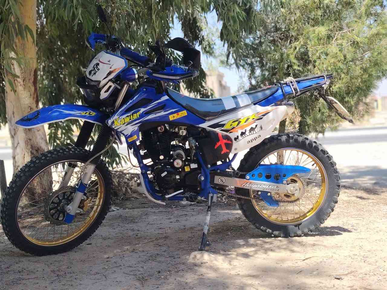 السلام عليكم
كاويار 25 محرك 250cc 
وضع الشركه ( السعر 1150 مليون وميه وخمسين) 
( ***********.)
