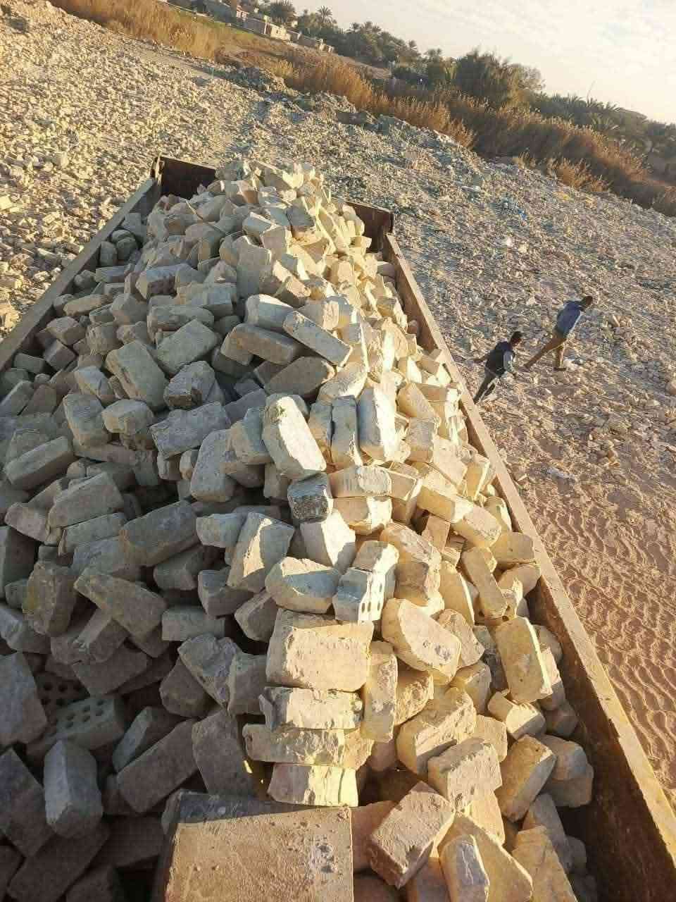 طابوك للبيع مال بغداد مستعمل واصل جميع المحافظات بغداد انبار الاتصال ع *********** مع كادربناء

